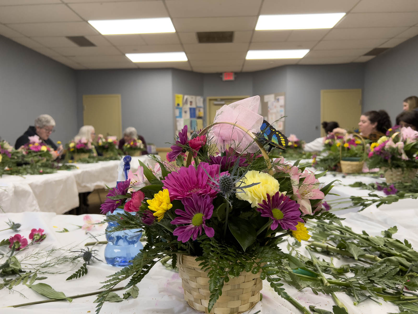 Fall Vase Arrangement Class