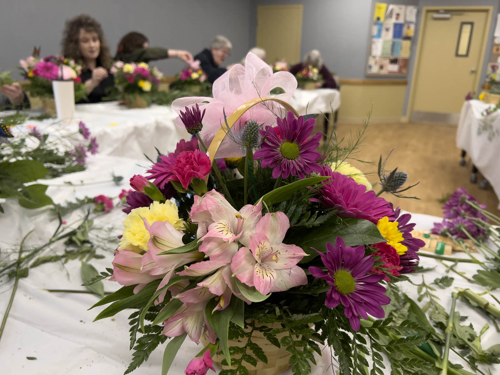 Fall Vase Arrangement Class