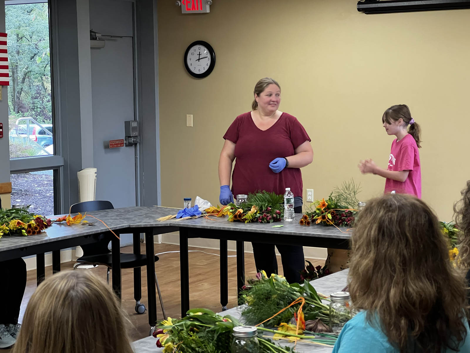 Fall Vase Arrangement Class