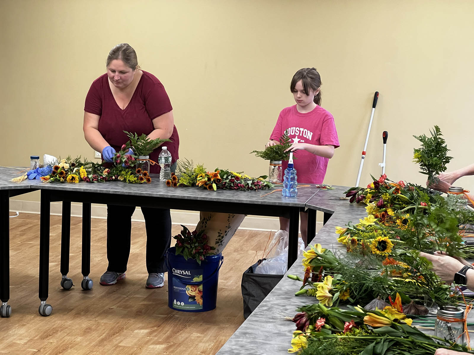 Fall Vase Arrangement Class